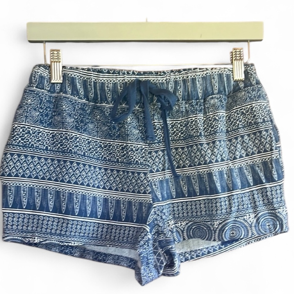 CALI 1850 shorts women’s shorts cute design size small